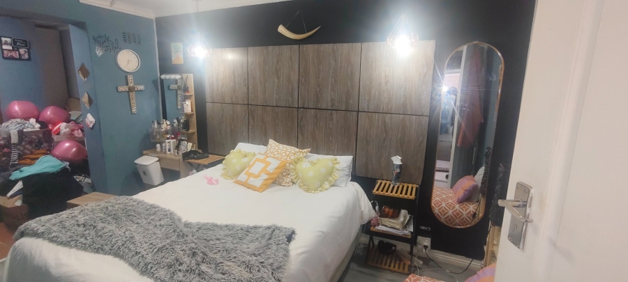3 Bedroom Property for Sale in Portlands Western Cape